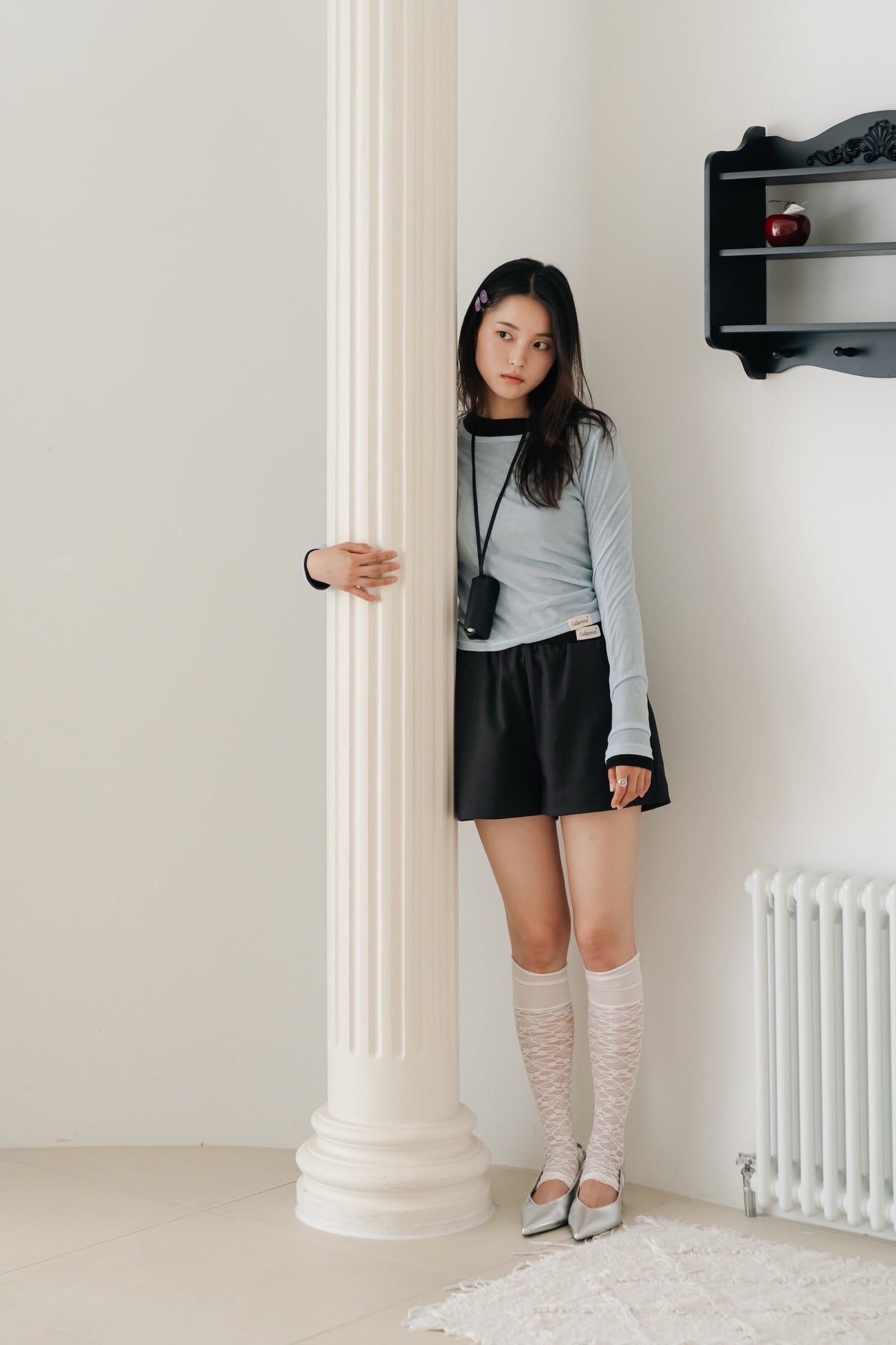 Back Frill Shorts-GREY