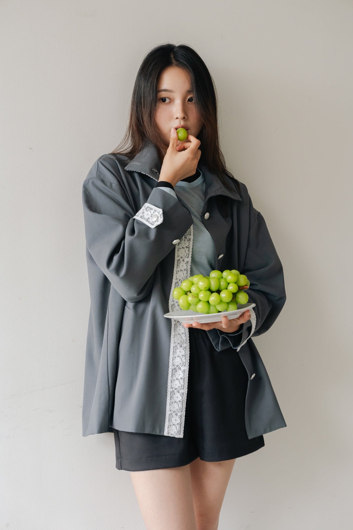 Back Frill Shorts-GREY
