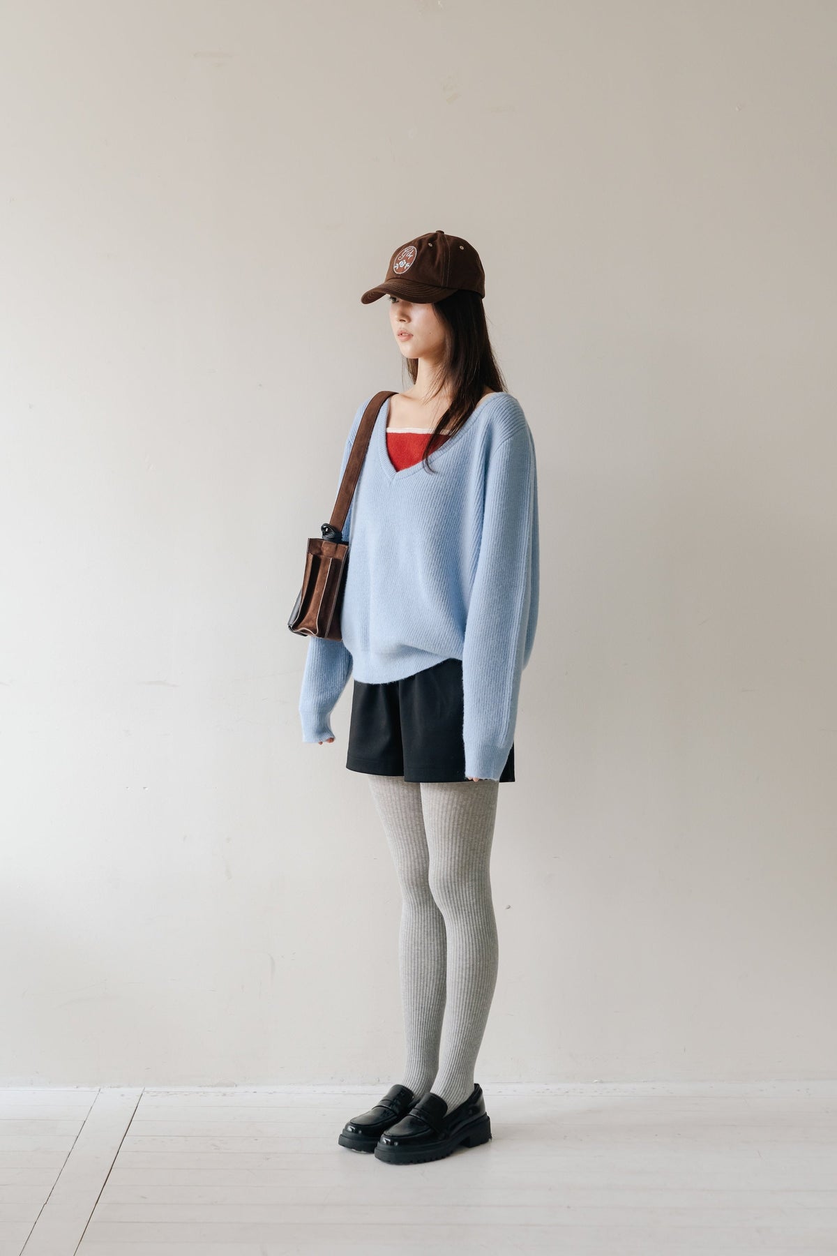 Back Frill Shorts-BLACK