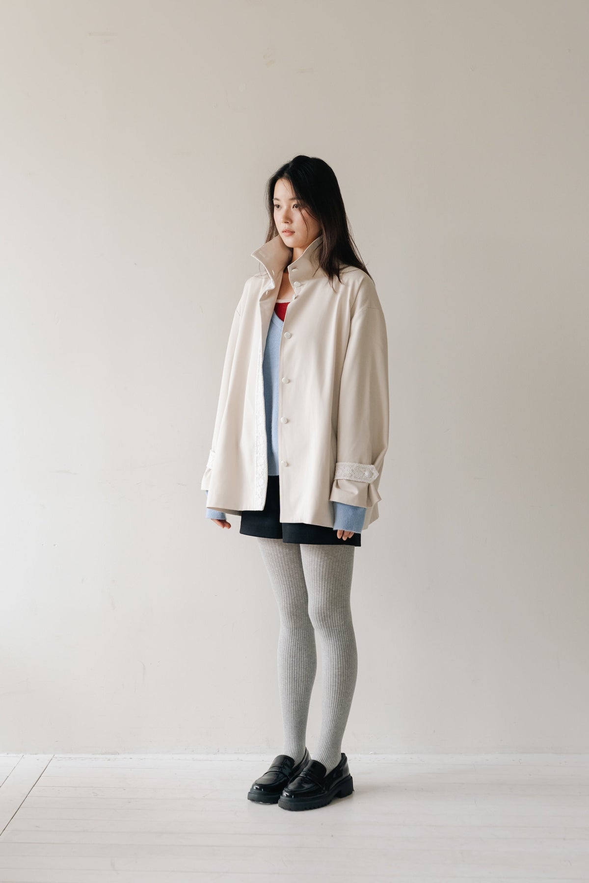 Lace Volume Coat-BEIGE